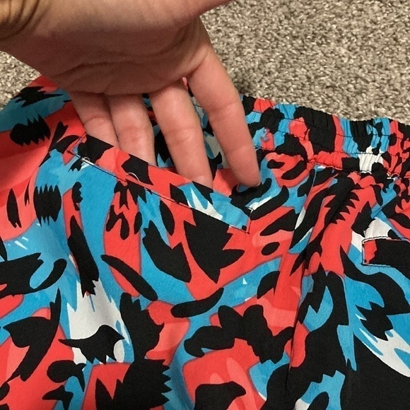 W118 Walter Baker size Small shorts - Picture 5 of 5